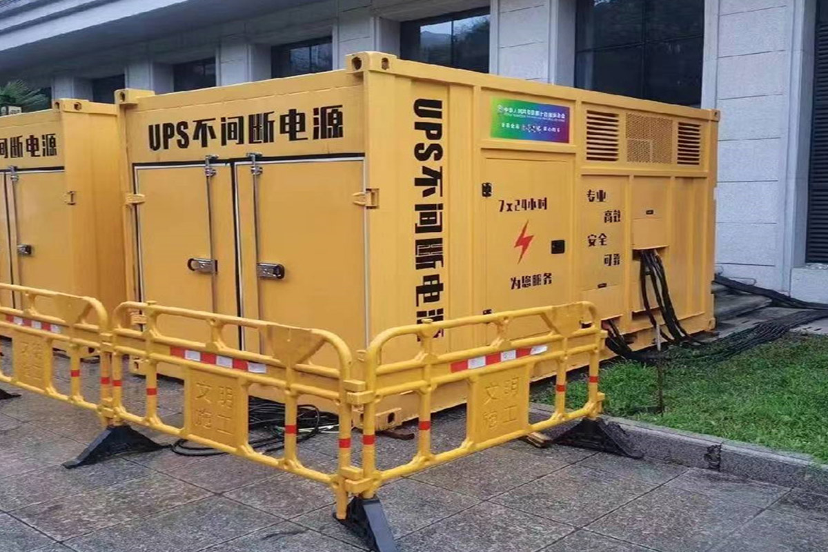 宁洱发电机租赁施工现场